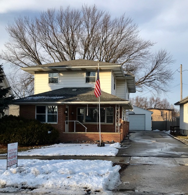 Front 2 North Iowa Real Estate