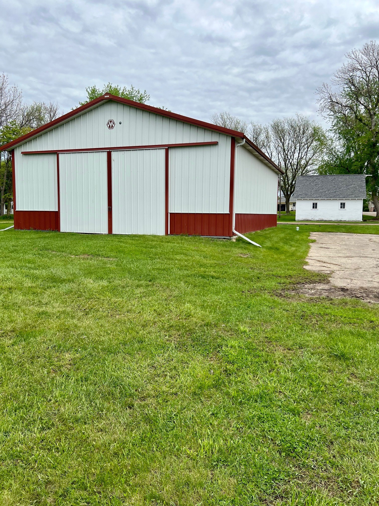 shed and garage North Iowa Real Estate