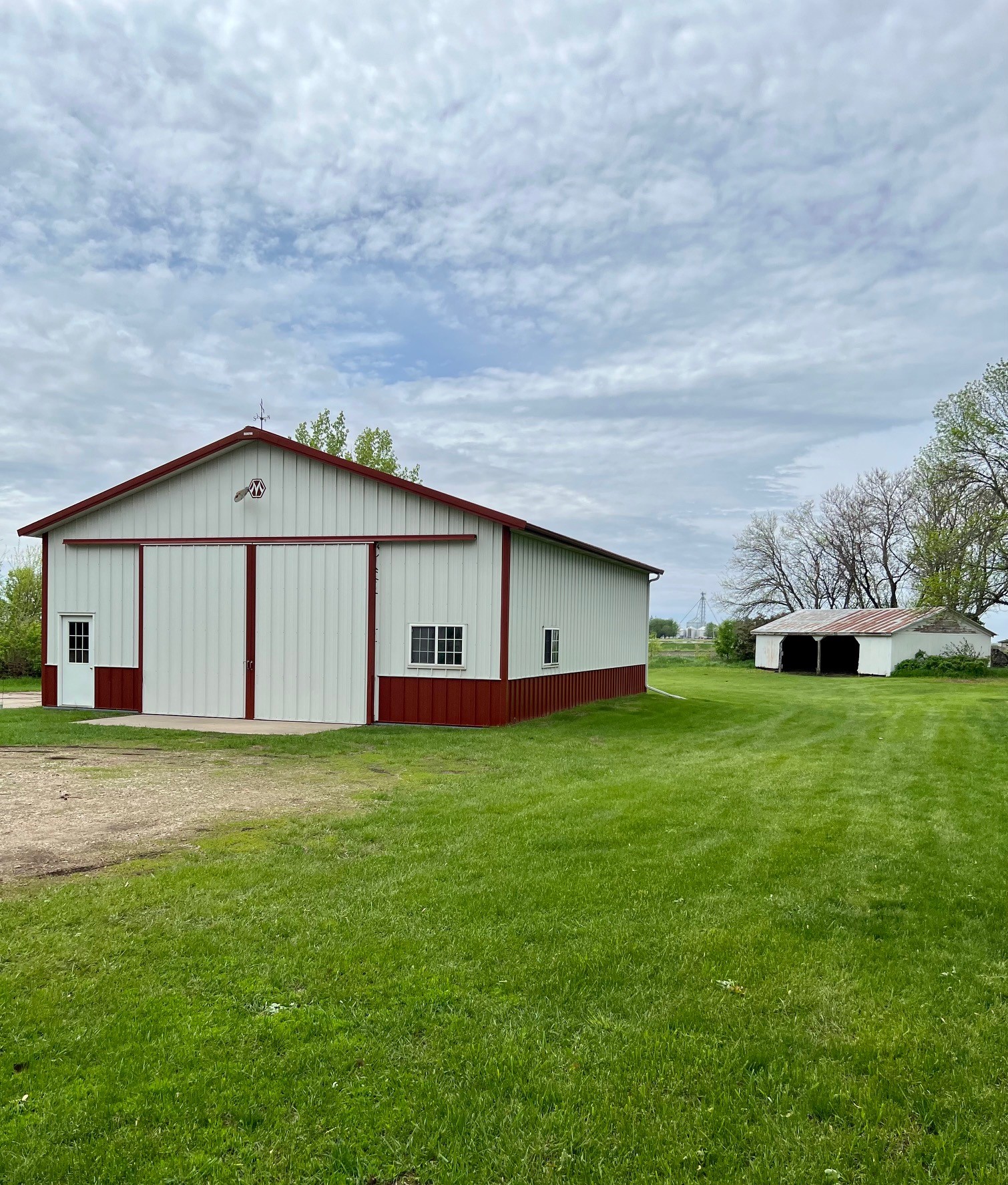 shedand loafing North Iowa Real Estate
